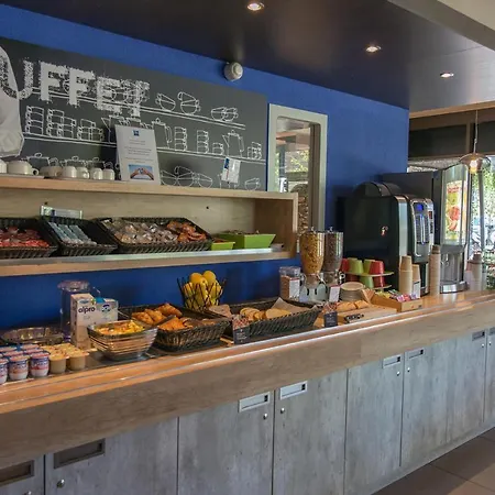 Hotel Ibis Budget Porte De Genève 2*