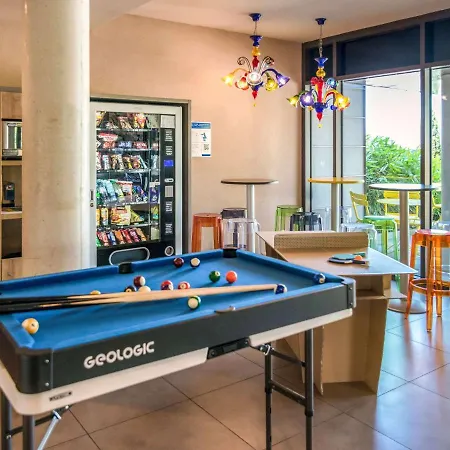 Ibis Budget Porte De Genève Hotel