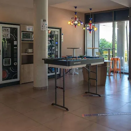 Hotel Ibis Budget Porte De Genève Archamps