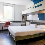 Ibis Budget Porte De Geneve Archamps