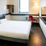 Ibis Budget Porte De Geneve