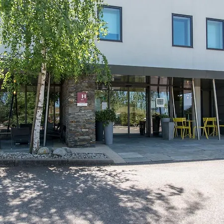 Ibis Budget Porte De Genève 2*
