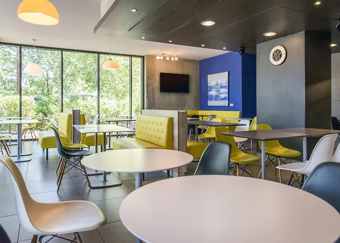 Ibis Budget Porte De Geneve Hotel Archamps